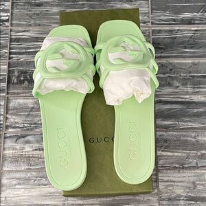 Women's Interlocking G slide sandal